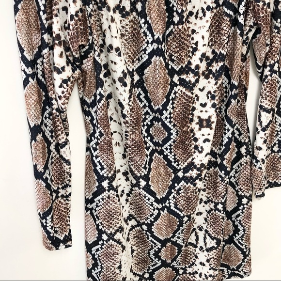 ➕ NWT PLT Snake Print Bodycon Mini Dress Sz 18 - Picture 4 of 8